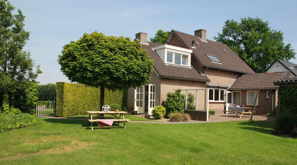 Villa De Tomaat Aarle-Rixtel Exterior foto